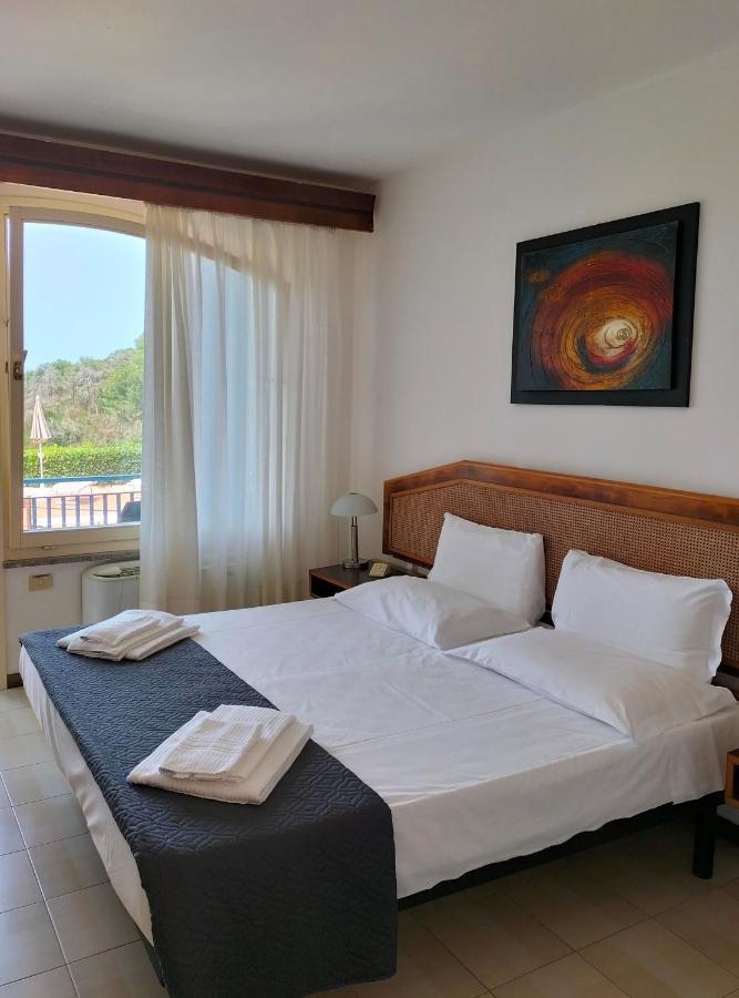 Hotel Horizon Elba Portoferraio Esterno foto